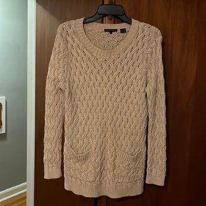 Beautiful sweater with pockets